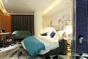 Room - Yueqi Theme Hotel (Xingren)