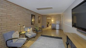 Casa, 2 habitaciones | Sala de estar