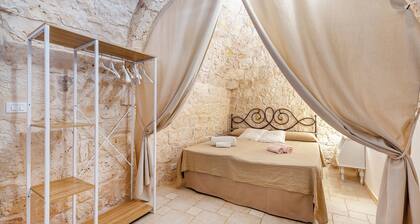 Trullo Delle Ginestre Private Pool