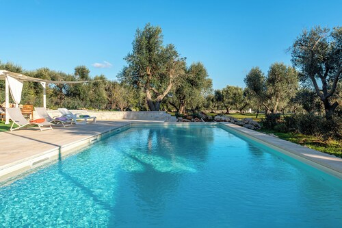 Trullo Delle Ginestre Private Pool