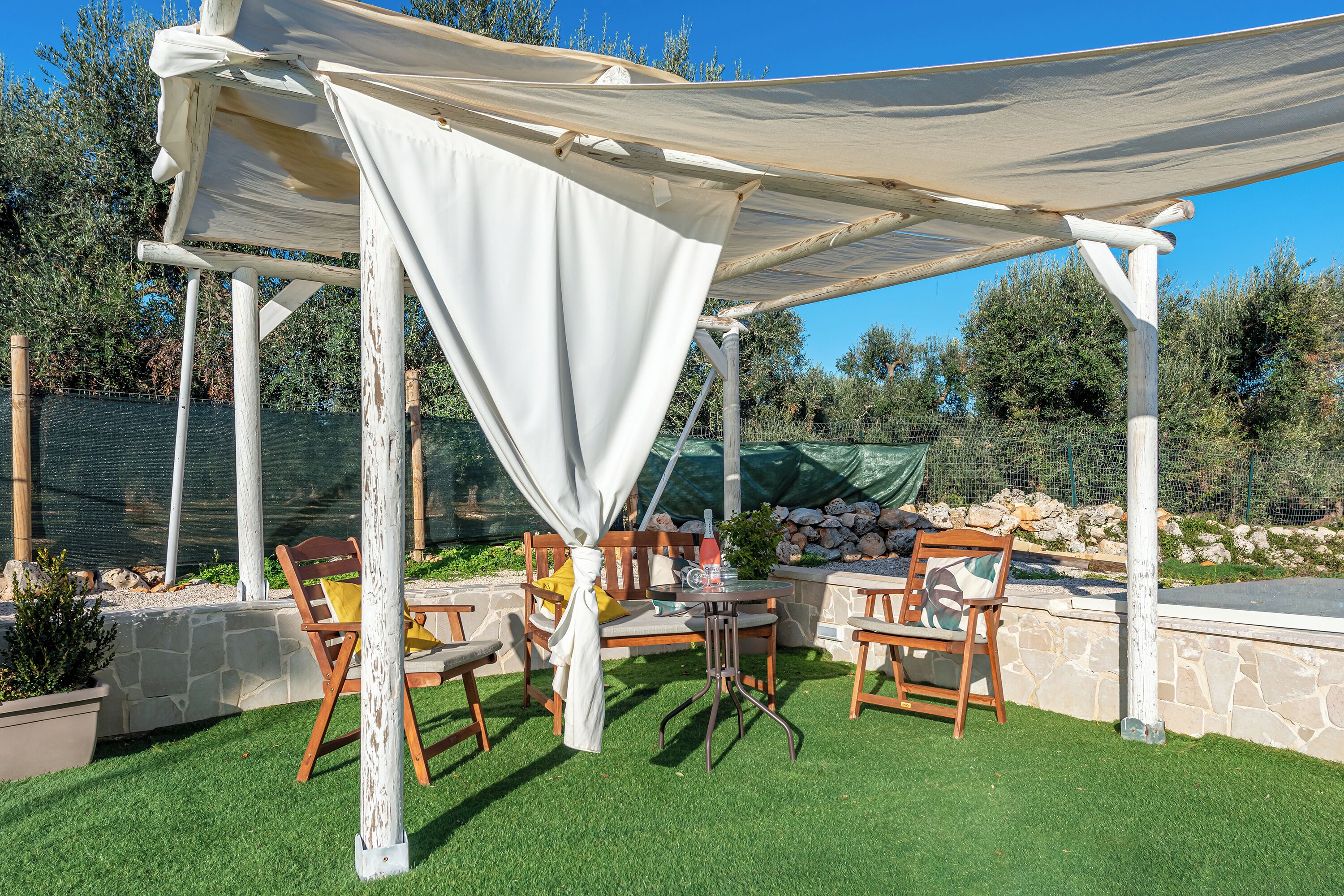 Family Villa, Multiple Bedrooms (Trullo Delle Ginestre Private Pool) | Outdoor dining