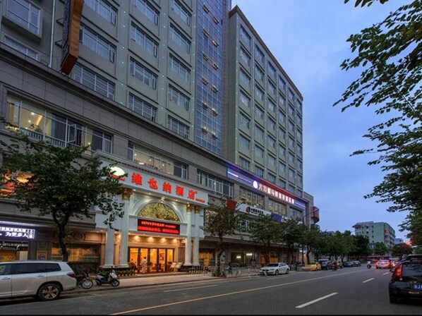 Exterior - Vienna Hotel (Zhongshan)