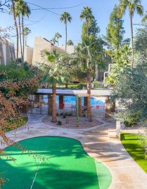 Property grounds - The Marvelous Maya by Casago (Scottsdale)