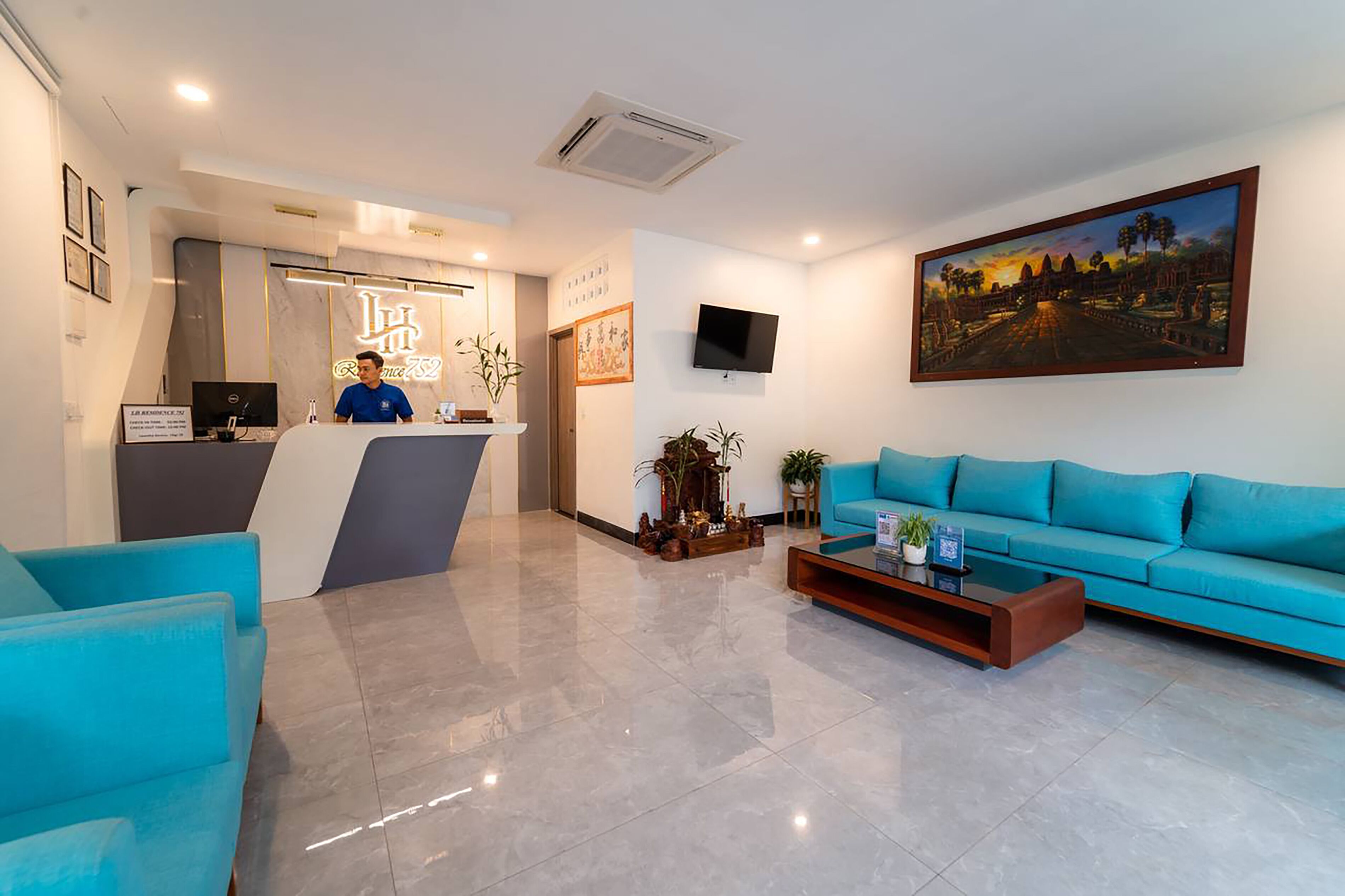 Photo - LH Residence 752