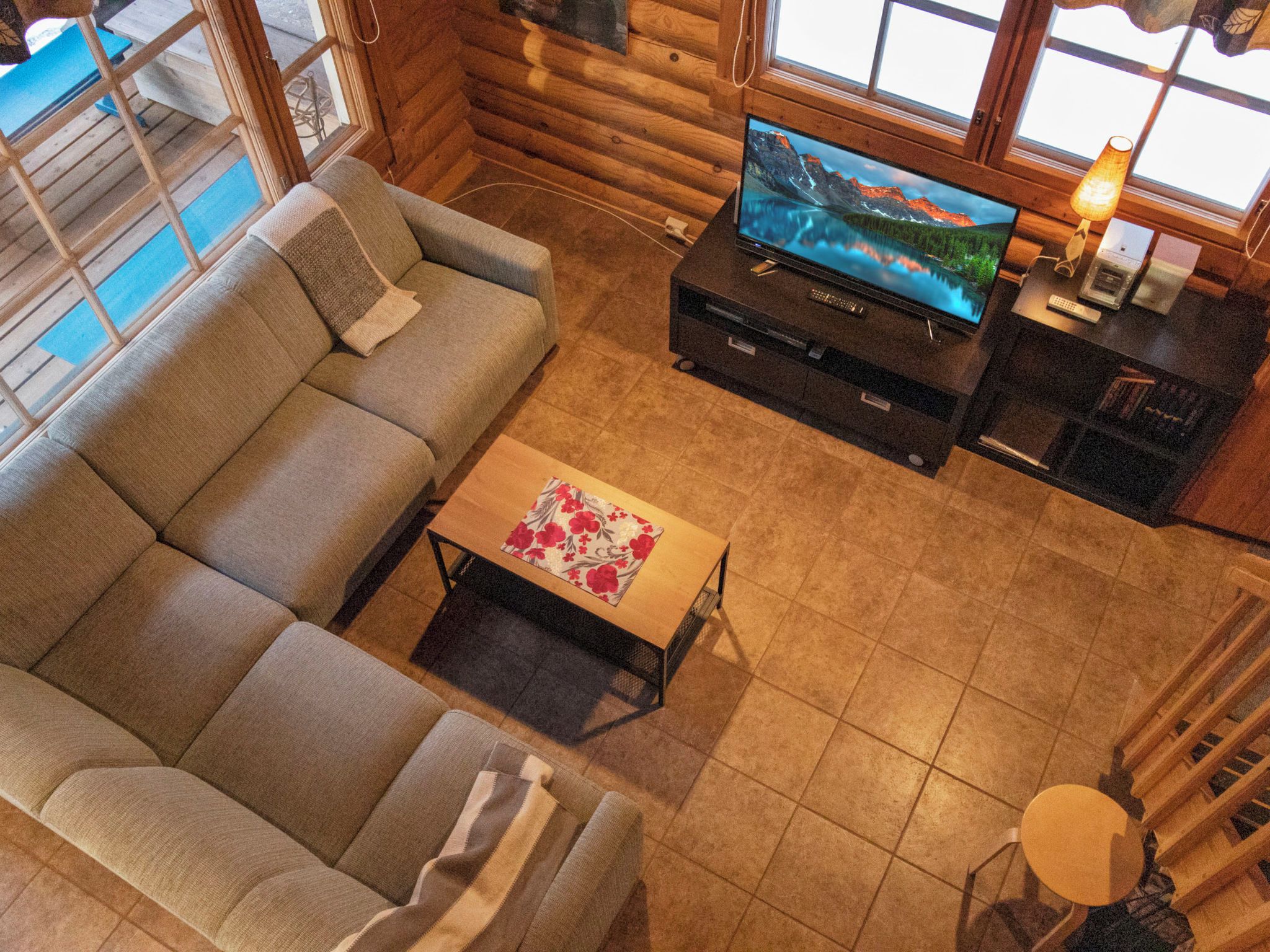 TV, fireplace, DVD player