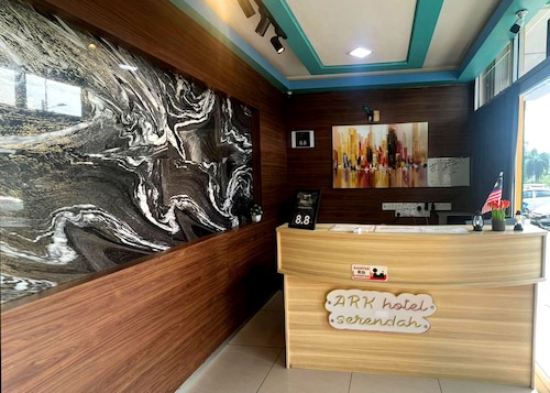 ARK HOTEL SERENDAH