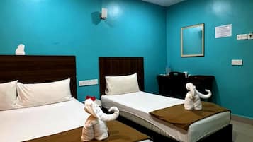 Basic Triple Room | 1 bedroom, free WiFi, bed sheets