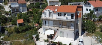Apartments Semafor