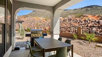 House, Multiple Beds | Terrace/patio