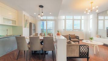 Apartment | Living area | TV