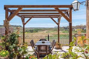 Unclassified image, 4 of 13, button - Villayana Holiday Home (San Lawrenz)
