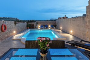 Pool - Villayana Holiday Home (San Lawrenz)
