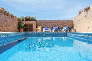 Pool - Villayana Holiday Home (San Lawrenz)