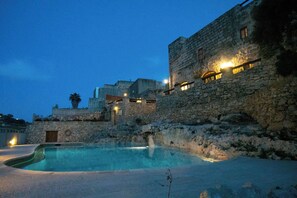 Pool - Villeleynah Holiday Home (Gozo)
