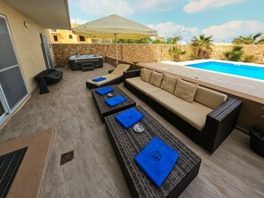 Terrace/patio - Hygge Holiday Home (Ix-Xagħra)