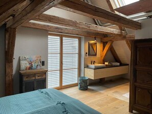 3 bedrooms, WiFi