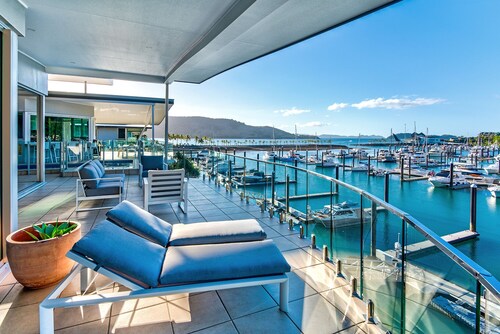 Pavillions Penthouse 5