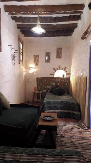 4 camere, ferro/asse da stiro, culla da viaggio, Wi-Fi gratuito