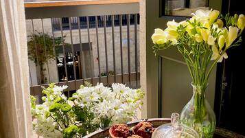 Premium Room | In-room dining