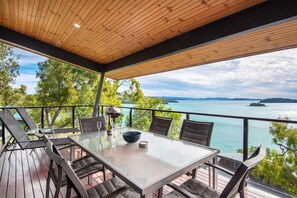 Outdoor dining - Shorelines 13 (Hamilton Island)