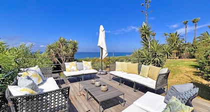 Comfortable villa in Cala de los Alemanes, Mediterranean style.