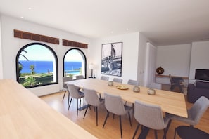Dining - Comfortable villa in Cala de los Alemanes, Mediterranean style. (Tarifa)