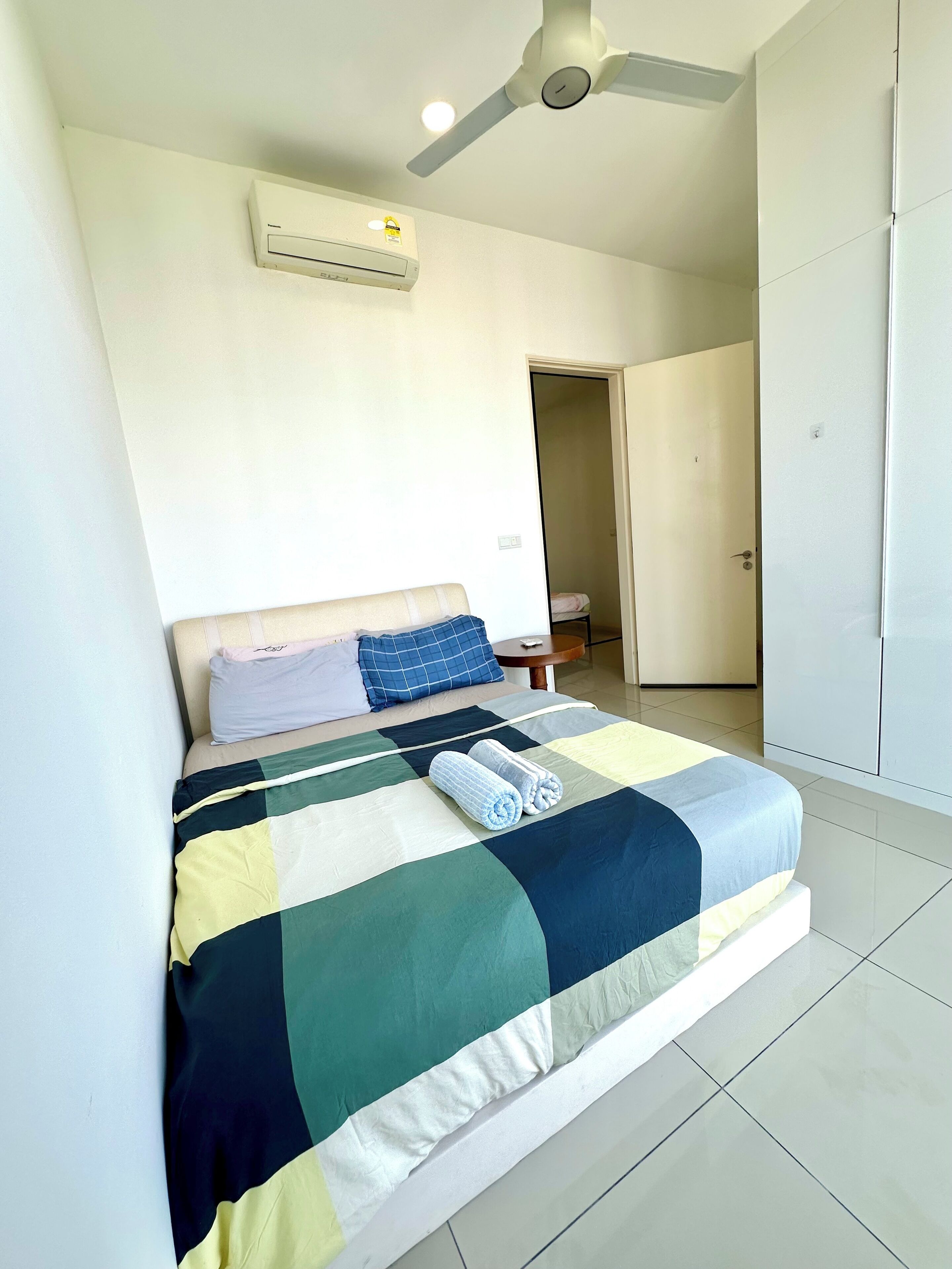 4 Schlafzimmer, Bügeleisen/Bügelbrett, WLAN, Bettwäsche