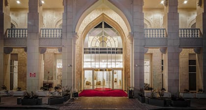 Central Inn Souq Waqif