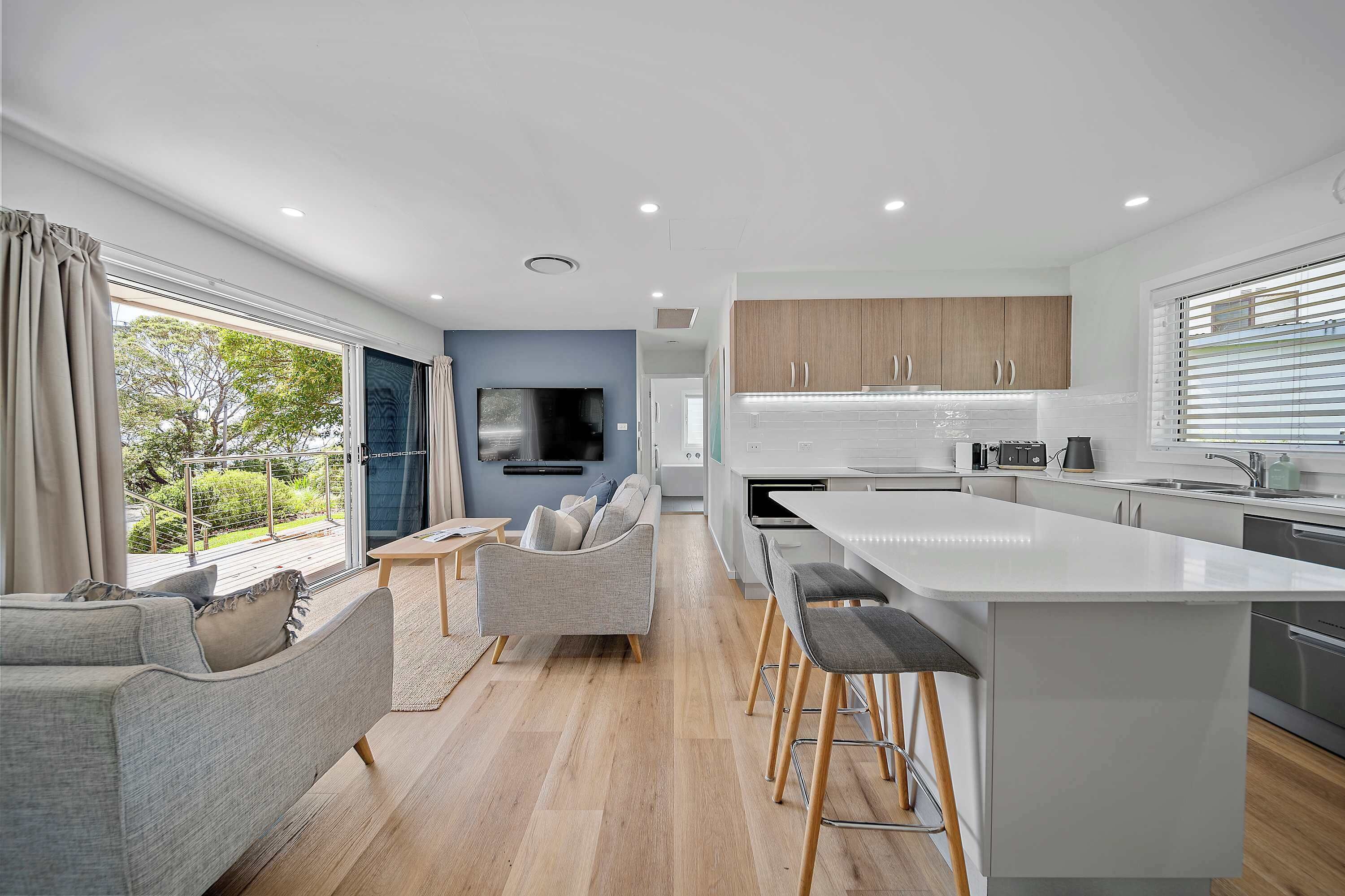 Televisión y estéreo 