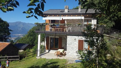 Le Papere apartment in Chalet di Cher