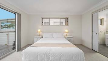 4 Schlafzimmer, Reisekinderbett, Bettwäsche