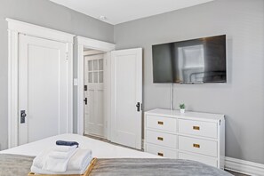 2 Schlafzimmer, Bügeleisen/Bügelbrett, WLAN, Bettwäsche