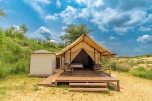 Superior Tent | Laptop workspace, iron/ironing board, bed sheets - Teela The Glamping Resort (Amer)