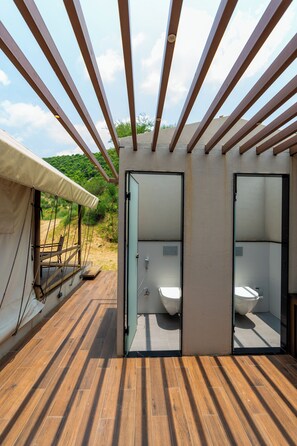 Superior Tent | Laptop workspace, iron/ironing board, bed sheets - Teela The Glamping Resort (Amer)