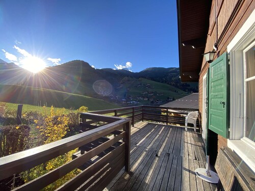 Family chalet for 12, Arêches-Beaufort, near shops