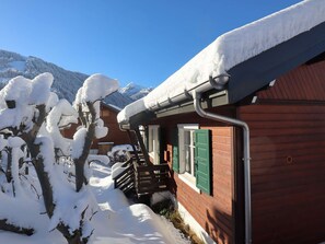 Exterior - Family chalet for 12, Arêches-Beaufort, near shops (Arêches-Beaufort)