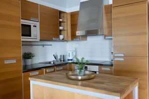 Deluxe Apartment | Private kitchen - 2ndhomes Lux Apartment w Sauna&Balcony (Helsinki)