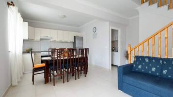 Ferienhaus (Four bedroom Holiday Home with Balcon) | Innenbereich