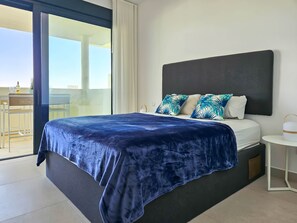 2 bedrooms, iron/ironing board, free WiFi