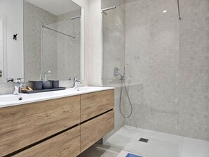 Shower, hair dryer