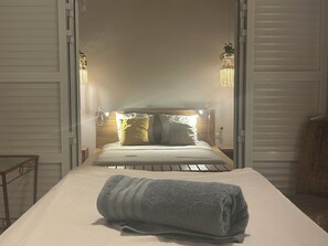 3 chambres, fer et planche à repasser, Wi-Fi gratuit, draps fournis