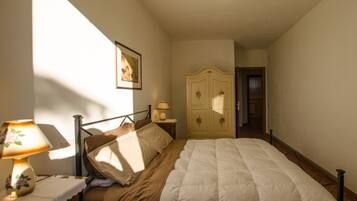 1 habitación, cuna de viaje, wifi gratis y ropa de cama