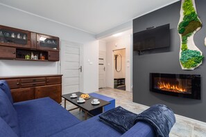 TV, fireplace, offices - Dom OSTOYA Wrzosowo | House with A/C | Terrace (Radawka)