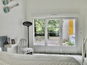 4 Schlafzimmer, Bügeleisen/Bügelbrett, WLAN, Bettwäsche