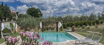 Alba apartment, Charming Farmhouse Location Private Pool - Private Outside Area