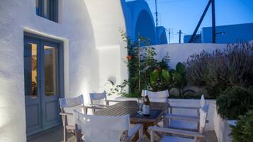 Villa | 3 bedrooms, Internet