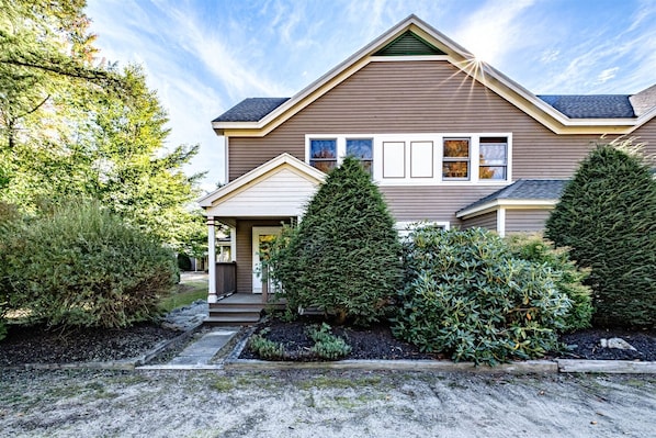 المنشأة من الخارج