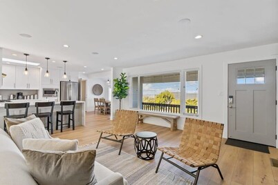 @ Marbella Lane - 3BR w/sweeping views of Bay Area