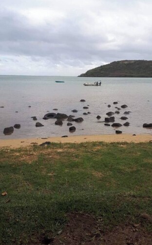 Charming cottage located 1 minute from the beach