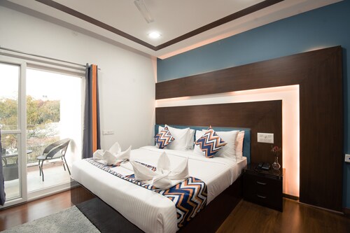 w-100 hotel_img
